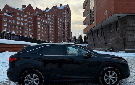 Lexus RX IV рестайлинг, 2019 год, 4 550 000 рублей, 6 фотография