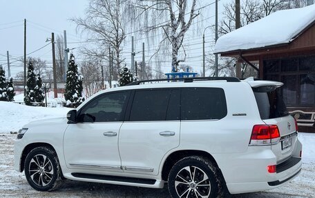 Toyota Land Cruiser 200, 2018 год, 6 700 000 рублей, 7 фотография