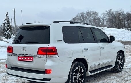 Toyota Land Cruiser 200, 2018 год, 6 700 000 рублей, 8 фотография