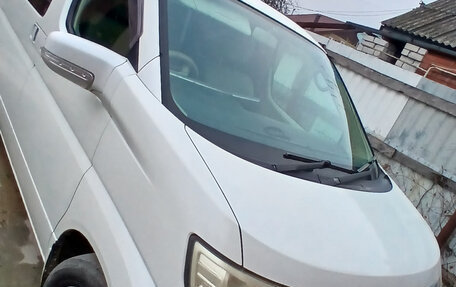 Nissan Elgrand III, 2005 год, 1 750 000 рублей, 7 фотография