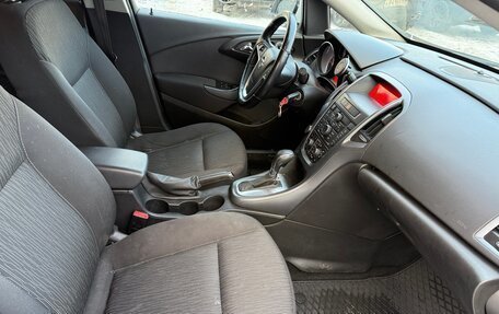 Opel Astra J, 2015 год, 670 000 рублей, 9 фотография