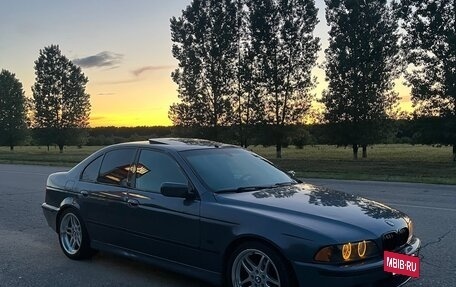 BMW 5 серия, 2000 год, 850 000 рублей, 14 фотография