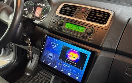 Skoda Fabia II, 2010 год, 779 000 рублей, 14 фотография