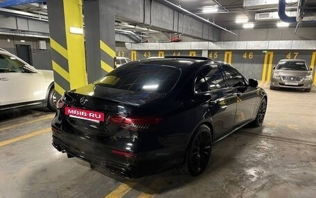 Mercedes-Benz E-Класс, 2017 год, 2 950 000 рублей, 15 фотография