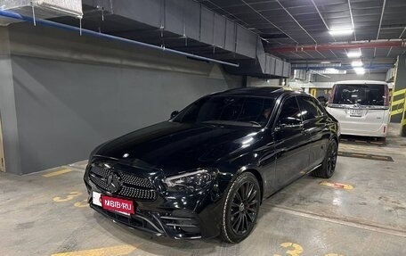 Mercedes-Benz E-Класс, 2017 год, 2 950 000 рублей, 12 фотография