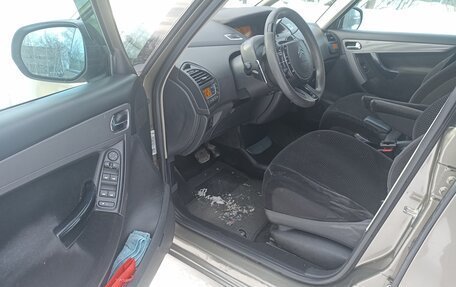 Citroen C4 Picasso II рестайлинг, 2007 год, 550 000 рублей, 16 фотография