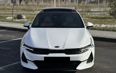 KIA K5, 2022 год, 2 470 000 рублей, 10 фотография
