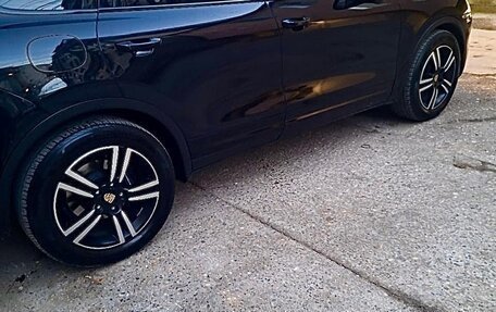 Porsche Cayenne III, 2010 год, 2 250 000 рублей, 8 фотография