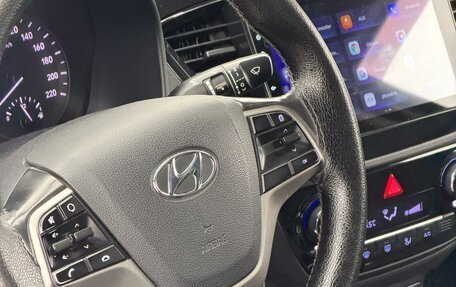 Hyundai Solaris II рестайлинг, 2017 год, 950 000 рублей, 6 фотография