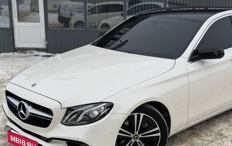 Mercedes-Benz E-Класс, 2017 год, 2 890 000 рублей, 3 фотография