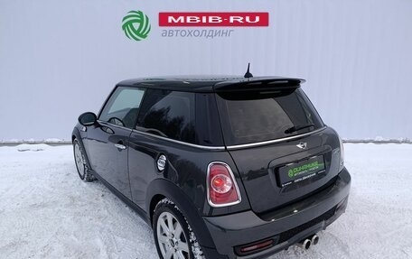 MINI Hatch, 2010 год, 1 050 000 рублей, 7 фотография