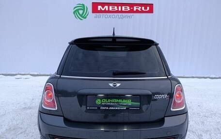 MINI Hatch, 2010 год, 1 050 000 рублей, 6 фотография