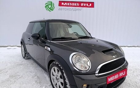 MINI Hatch, 2010 год, 1 050 000 рублей, 3 фотография