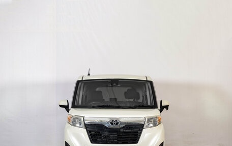 Toyota Roomy I, 2018 год, 1 099 000 рублей, 2 фотография