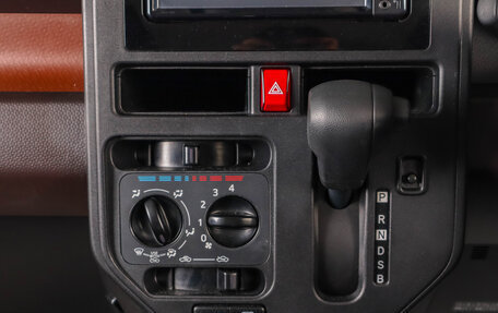 Toyota Roomy I, 2018 год, 1 099 000 рублей, 17 фотография