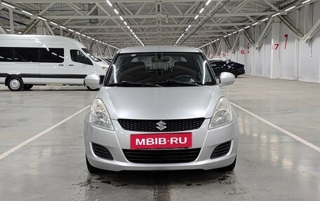 Suzuki Swift IV, 2011 год, 830 000 рублей, 2 фотография