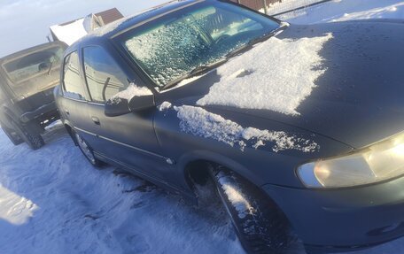 Opel Vectra B рестайлинг, 1999 год, 160 000 рублей, 3 фотография