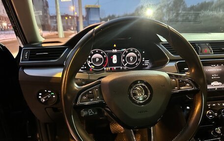 Skoda Superb III рестайлинг, 2019 год, 2 250 000 рублей, 1 фотография