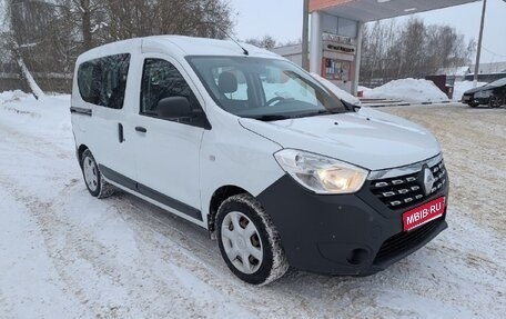 Renault Dokker, 2019 год, 1 100 000 рублей, 1 фотография