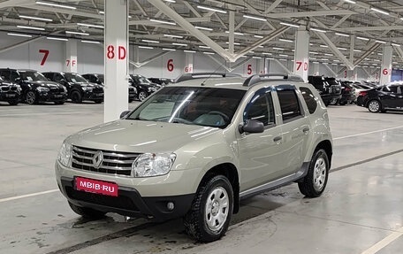 Renault Duster I рестайлинг, 2015 год, 855 000 рублей, 1 фотография