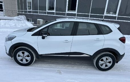 Renault Kaptur I рестайлинг, 2019 год, 930 000 рублей, 4 фотография