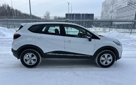Renault Kaptur I рестайлинг, 2019 год, 930 000 рублей, 7 фотография