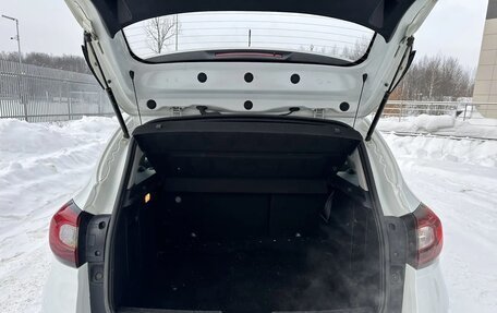 Renault Kaptur I рестайлинг, 2019 год, 930 000 рублей, 33 фотография