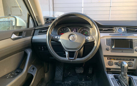 Volkswagen Passat B8 рестайлинг, 2016 год, 1 549 000 рублей, 8 фотография