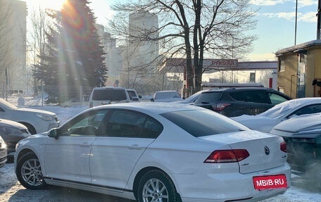 Volkswagen Passat B8 рестайлинг, 2016 год, 1 549 000 рублей, 4 фотография