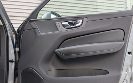 Volvo XC60 II, 2020 год, 3 950 000 рублей, 24 фотография