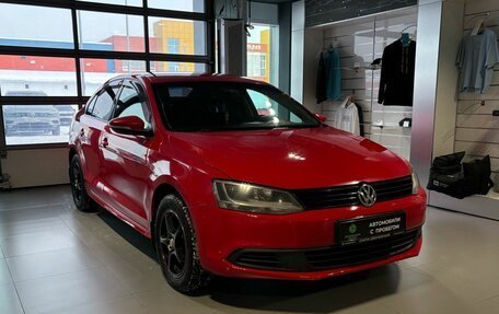 Volkswagen Jetta VI, 2014 год, 995 000 рублей, 3 фотография