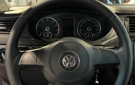 Volkswagen Jetta VI, 2014 год, 995 000 рублей, 13 фотография