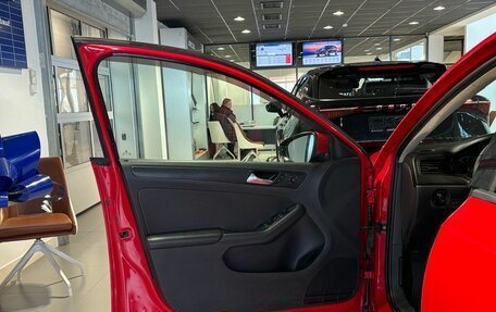 Volkswagen Jetta VI, 2014 год, 995 000 рублей, 17 фотография