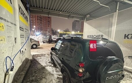 Chevrolet Niva I рестайлинг, 2004 год, 220 000 рублей, 3 фотография