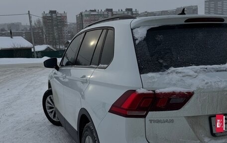 Volkswagen Tiguan II, 2018 год, 2 100 000 рублей, 2 фотография