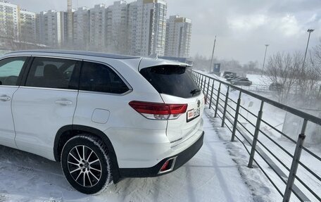 Toyota Highlander III, 2019 год, 4 600 000 рублей, 4 фотография