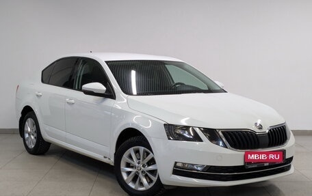 Skoda Octavia, 2018 год, 1 950 000 рублей, 3 фотография