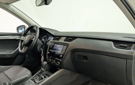 Skoda Octavia, 2018 год, 1 950 000 рублей, 11 фотография