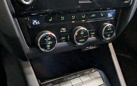 Skoda Octavia, 2018 год, 1 950 000 рублей, 26 фотография