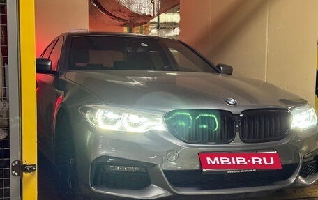 BMW 5 серия, 2019 год, 4 500 000 рублей, 3 фотография