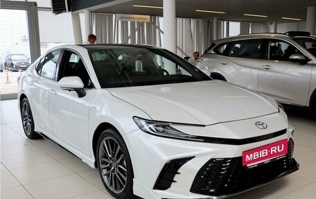 Toyota Camry, 2025 год, 4 999 000 рублей, 3 фотография