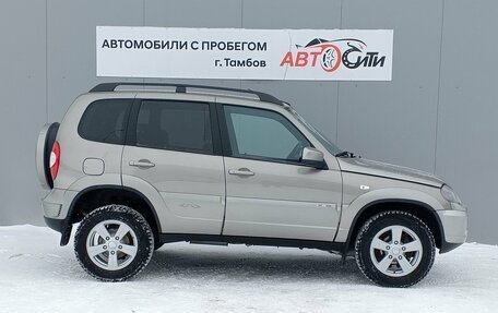 Chevrolet Niva I рестайлинг, 2018 год, 790 000 рублей, 9 фотография