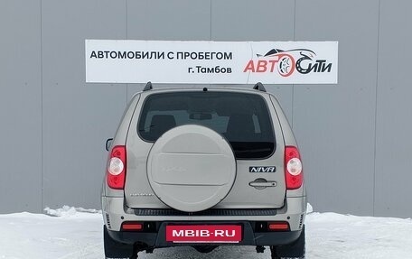 Chevrolet Niva I рестайлинг, 2018 год, 790 000 рублей, 7 фотография