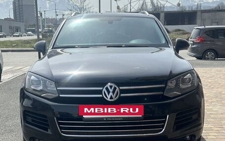 Volkswagen Touareg III, 2012 год, 1 750 000 рублей, 3 фотография