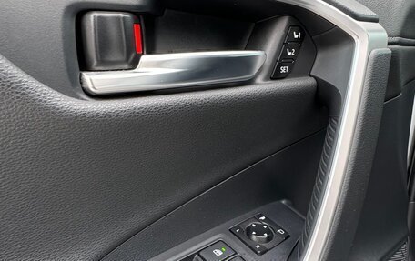 Toyota RAV4, 2022 год, 4 230 000 рублей, 13 фотография