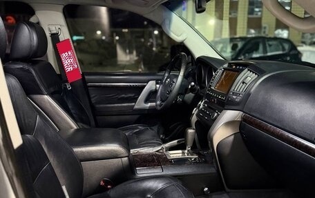 Toyota Land Cruiser 200, 2011 год, 2 990 000 рублей, 5 фотография