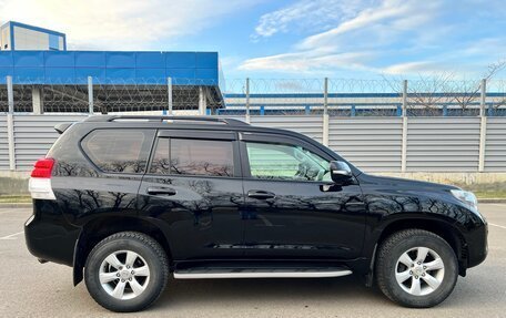 Toyota Land Cruiser Prado 150 рестайлинг 2, 2012 год, 3 000 000 рублей, 8 фотография