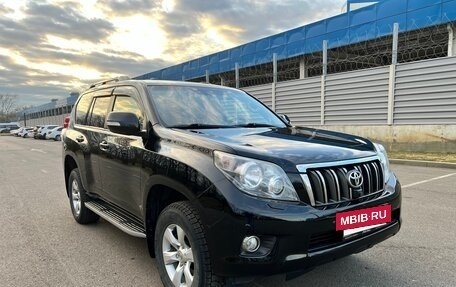 Toyota Land Cruiser Prado 150 рестайлинг 2, 2012 год, 3 000 000 рублей, 3 фотография