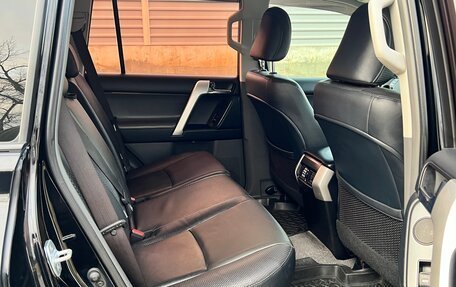 Toyota Land Cruiser Prado 150 рестайлинг 2, 2012 год, 3 000 000 рублей, 10 фотография