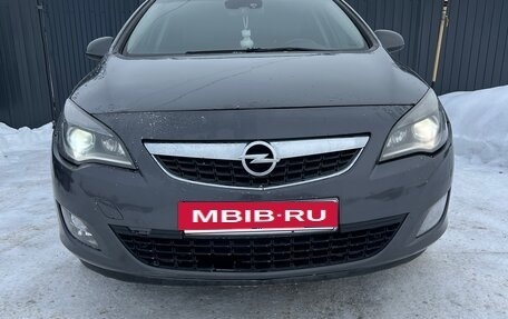 Opel Astra J, 2010 год, 430 000 рублей, 6 фотография